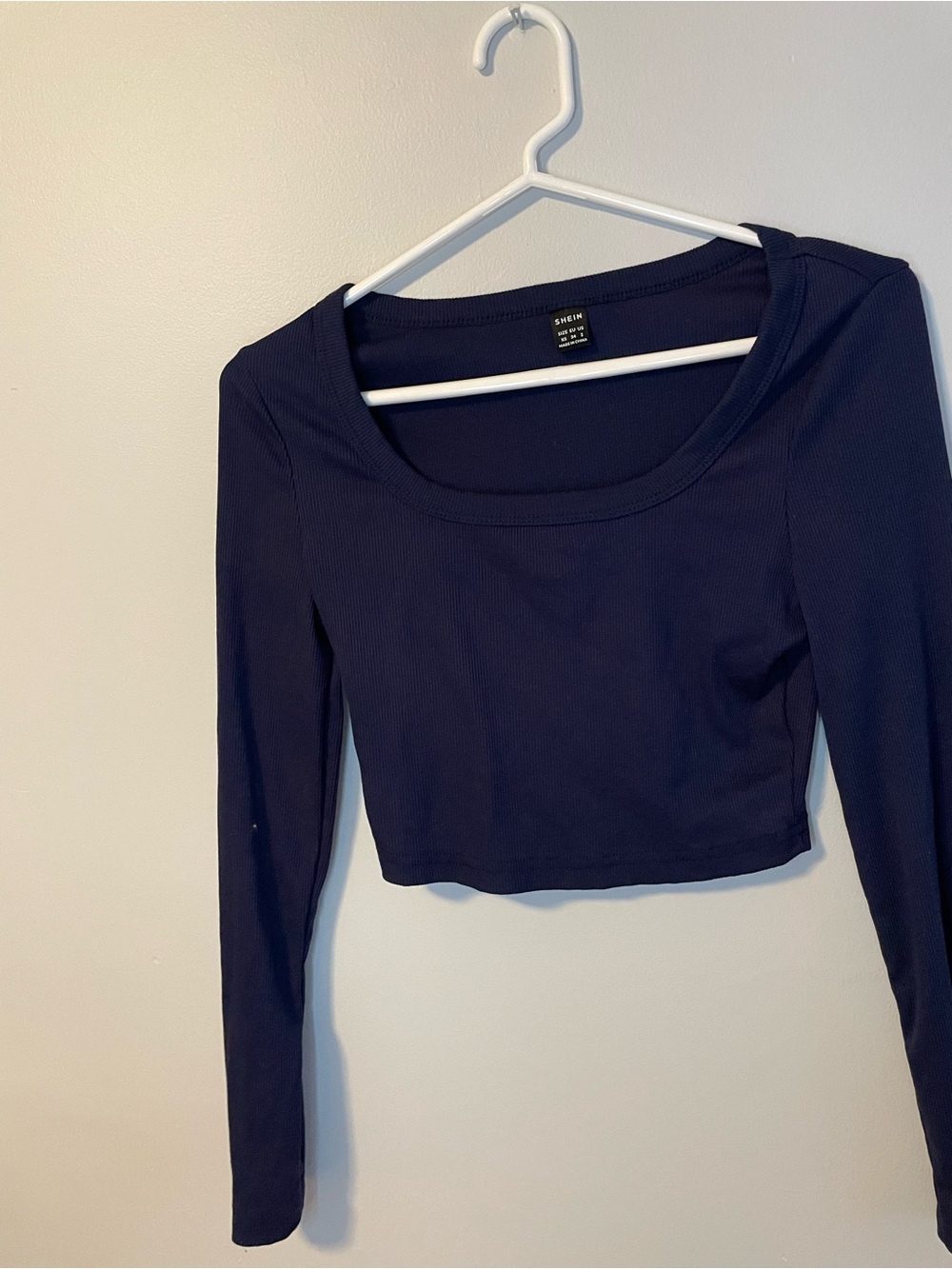 SHEIN Navy Ribbed Long Sleeve Scoop Crop Top